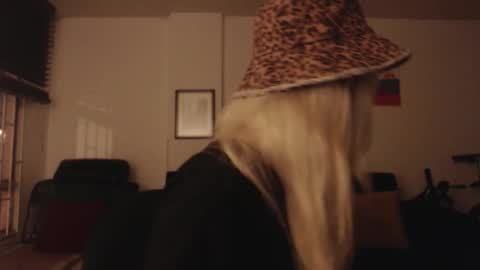 Emily Edwards online show from 8, 2, 2026