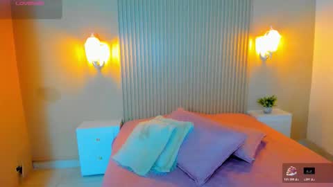 EMILY online show from 23, 11, 2025