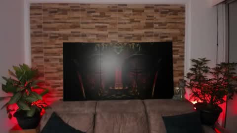 Snapshot of emilyfitness8 chatting on 24, 10, 2025 emily online show from 24, 10, 2025