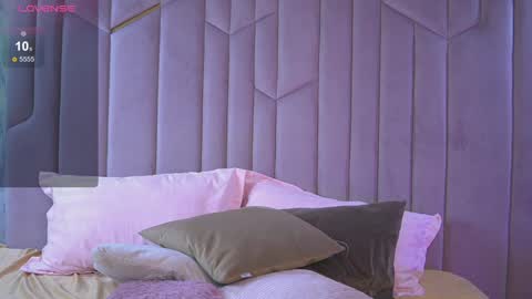 Emily online show from 18, 12, 2024