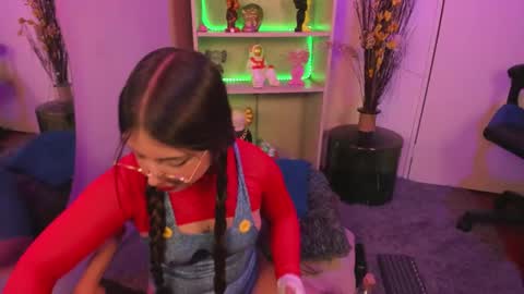 VALEEEN online show from 6, 12, 2024