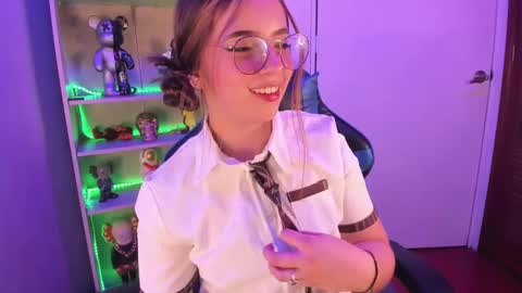 VALEEEN online show from 8, 3, 2025