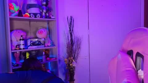 VALEEEN online show from 2, 5, 2026