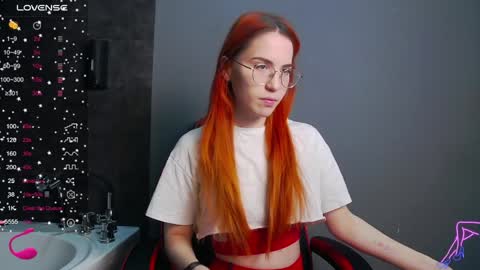EmilyKents online show from 4, 12, 2024
