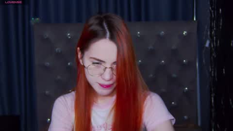EmilyKents online show from 9, 2, 2025