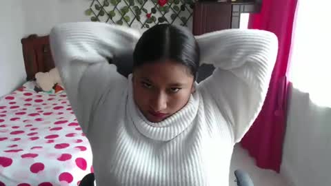 Snapshot of emilylove14 chatting on 28, 12, 2024 Emily Cortez online show from 28, 12, 2024