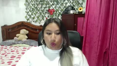 Snapshot of emilylove14 chatting on 1, 1, 2025 Emily Cortez online show from 1, 1, 2025