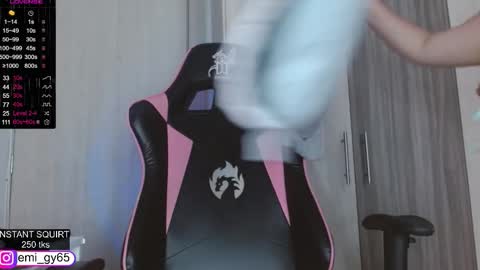 Snapshot of emilyn_grey chatting on 31, 3, 2026 Emilyn online show from 31, 3, 2026