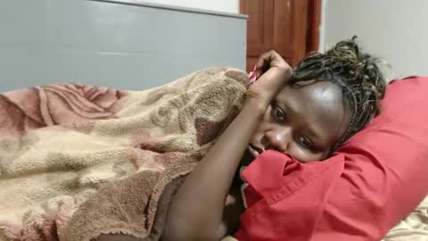 Snapshot of emilyposha chatting on 1, 11, 2025 Emilly online show from 1, 11, 2025