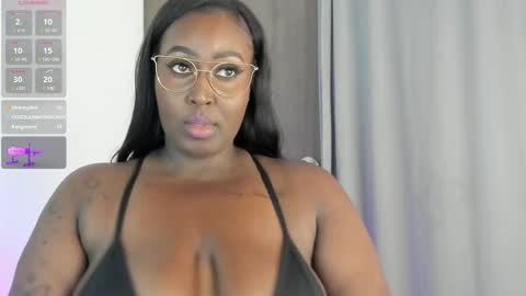 Snapshot of emilyrojas chatting on 11, 2, 2025 emilyrojas online show from 11, 2, 2025