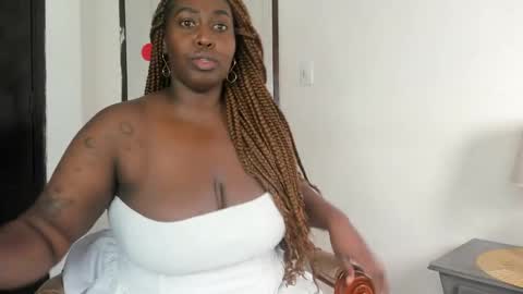 Snapshot of emilyrojas chatting on 20, 9, 2025 emilyrojas online show from 20, 9, 2025