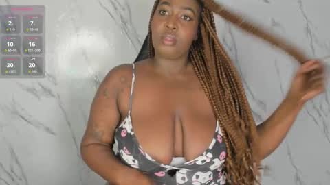 Snapshot of emilyrojas chatting on 5, 10, 2025 emilyrojas online show from 5, 10, 2025