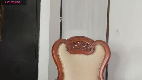 Snapshot of emilyrojas chatting on 7, 10, 2025 emilyrojas online show from 7, 10, 2025