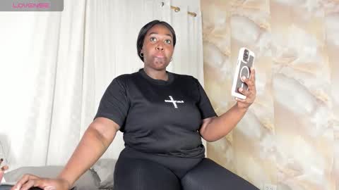 Snapshot of emilyrojas chatting on 22, 11, 2025 emilyrojas online show from 22, 11, 2025