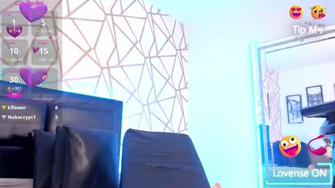         online show from 13, 2, 2025