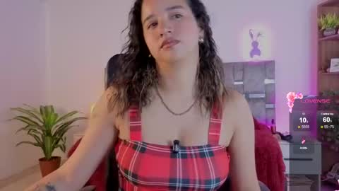 emilyrousex online show from 25, 5, 2026