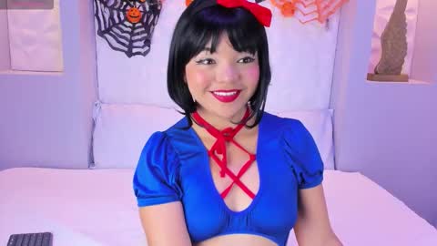 EMILY online show from 23, 10, 2025