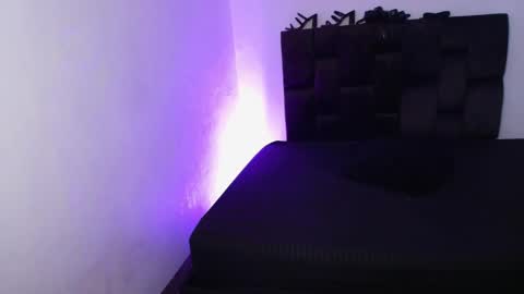 Snapshot of emilysavvato chatting on 24, 12, 2024 Emily online show from 24, 12, 2024