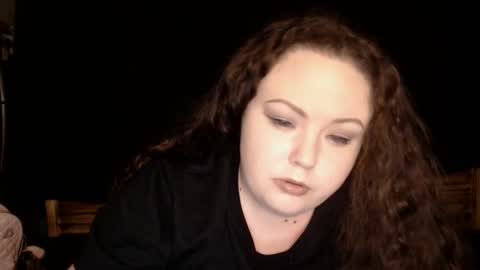 Snapshot of emilysgotissues chatting on 25, 2, 2025 Emily Bankz online show from 25, 2, 2025