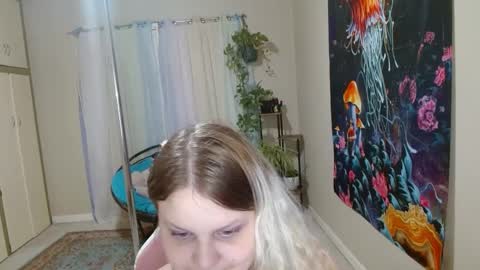 Snapshot of emilyshaze chatting on 1, 3, 2025 emily haze online show from 1, 3, 2025