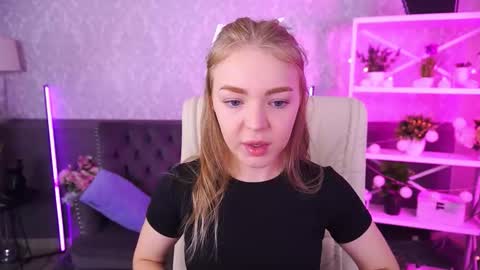  MY NAME IS Emily WELCOME EVERYONE I WILL BE HAPPY TO GIVE YOU WHAT YOU HAVE DREAMED OF FOR SO LONG online show from 23, 9, 2025