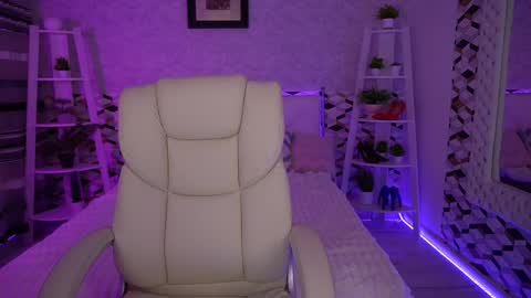  MY NAME IS Emily WELCOME EVERYONE I WILL BE HAPPY TO GIVE YOU WHAT YOU HAVE DREAMED OF FOR SO LONG online show from 6, 5, 2026