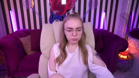  MY NAME IS Emily WELCOME EVERYONE I WILL BE HAPPY TO GIVE YOU WHAT YOU HAVE DREAMED OF FOR SO LONG online show from 7, 5, 2026