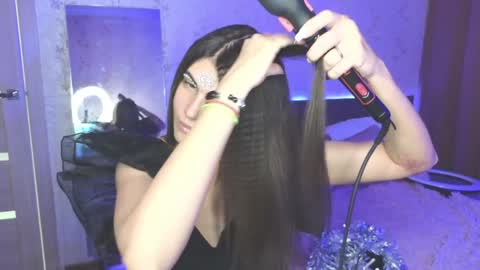 Emily online show from 10, 12, 2024