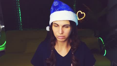 Emily online show from 22, 12, 2024