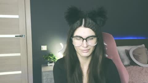 Emily online show from 9, 2, 2025