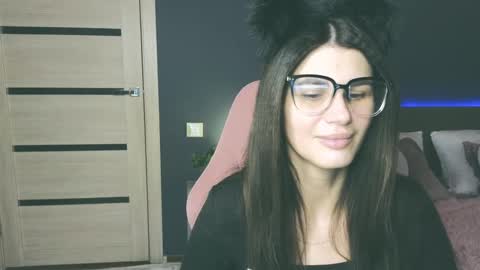 Emily online show from 9, 2, 2025