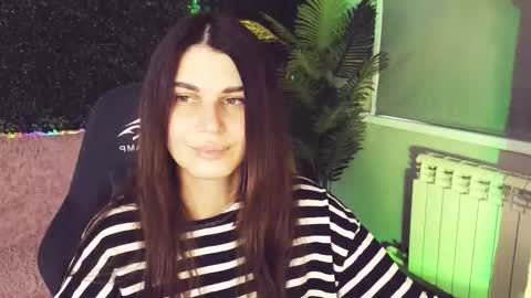 Emily online show from 4, 10, 2025