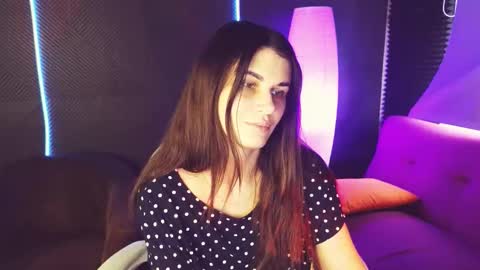 Emily online show from 6, 10, 2025