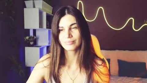 Emily online show from 8, 10, 2025