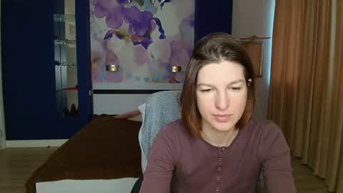 EmilyWalkers online show from 2, 12, 2024