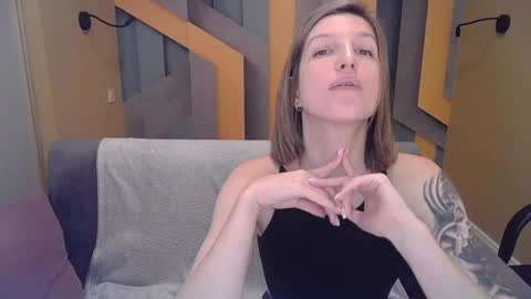 EmilyWalkers online show from 8, 12, 2024
