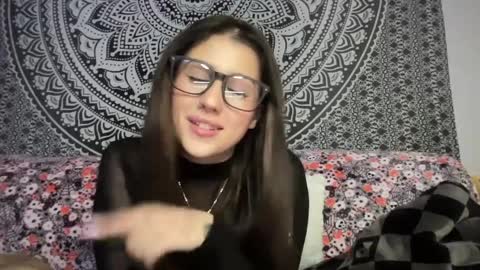 Snapshot of emilywest03 chatting on 11, 9, 2025 emilywest03 online show from 11, 9, 2025