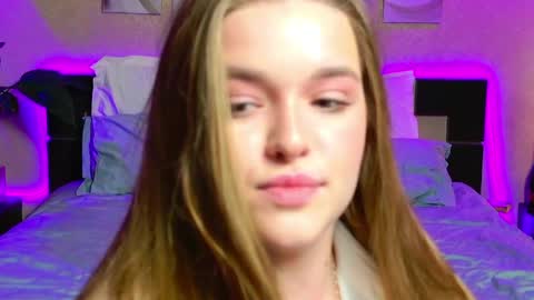 emilywhisperawesome online show from 30, 4, 2026