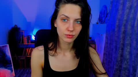 Snapshot of emilywiled chatting on 25, 12, 2024 Emily online show from 25, 12, 2024