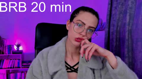 Snapshot of emilywiled chatting on 14, 2, 2025 Emily online show from 14, 2, 2025