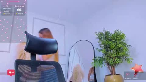 E M I L Y online show from 3, 12, 2025