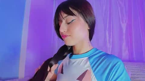 Snapshot of emilywithe_ chatting on 24, 3, 2026 online show from 24, 3, 2026