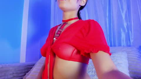    online show from 30, 4, 2026