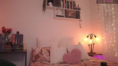 IG thickemmsss online show from 14, 9, 2025