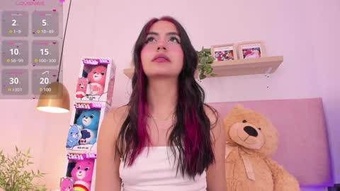 Emily Bank online show from 7, 12, 2024