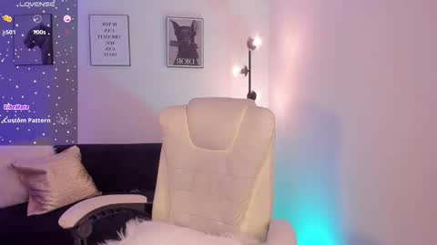 Emily  online show from 19, 3, 2026