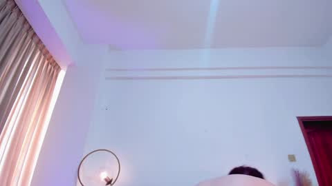 Emilyy Watson online show from 14, 1, 2025