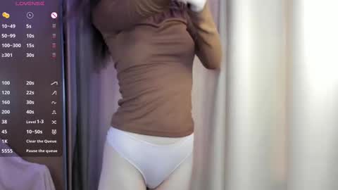 Snapshot of eminemswife chatting on 7, 3, 2025 Nadya online show from 7, 3, 2025