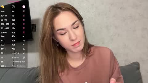 Snapshot of eminemswife chatting on 17, 11, 2025 Nadya online show from 17, 11, 2025