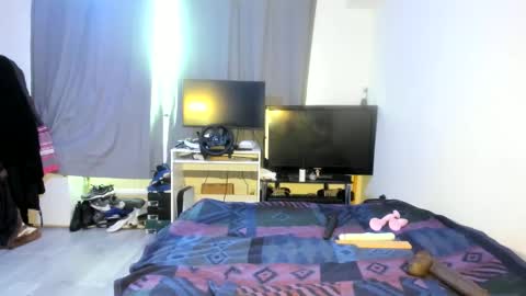 emliyjamesmjb online show from 13, 2, 2025